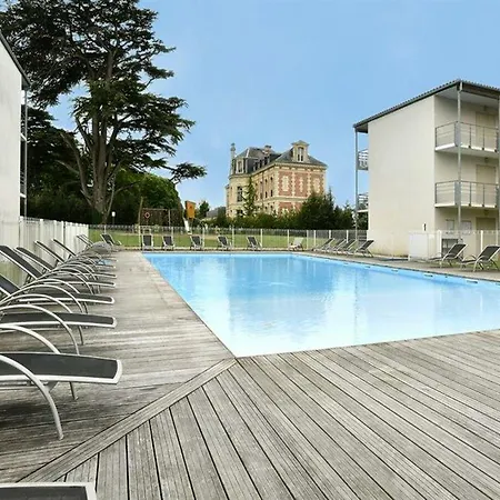 Vacanceole - Le Domaine Du Chateau - La Rochelle / Ile De Re 아파트호텔
