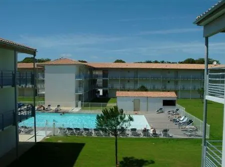 아파트호텔 Vacanceole - Le Domaine Du Chateau - La Rochelle / Ile De Re