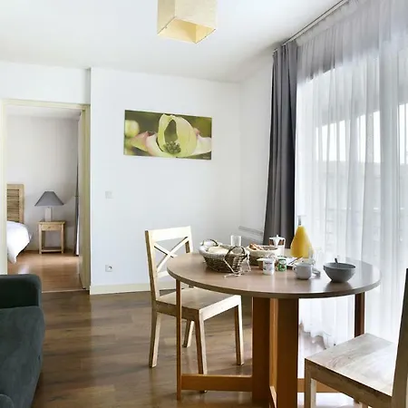 Vacanceole - Le Domaine Du Chateau - La Rochelle / Ile De Re 라고르