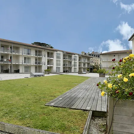 Vacanceole - Le Domaine Du Chateau - La Rochelle / Ile De Re