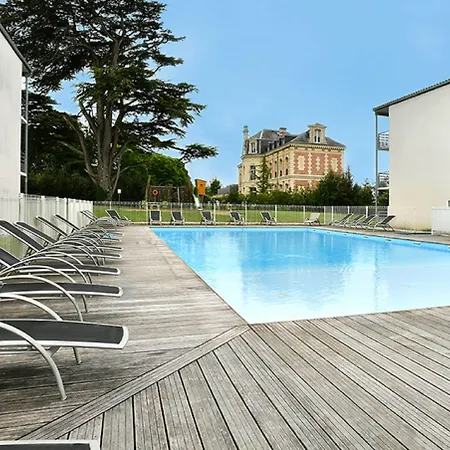 Vacanceole - Le Domaine Du Chateau - La Rochelle / Ile De Re 3* Lagord