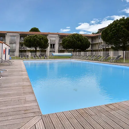 Vacanceole - Le Domaine Du Chateau - La Rochelle / Ile De Re Lagord