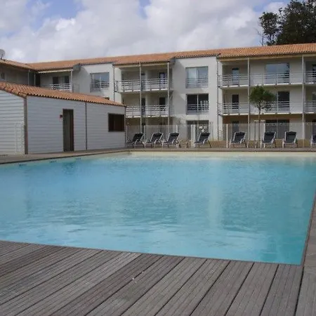 Vacancéole - Le Domaine Du Château - La Rochelle / île De Ré Apart-hotel