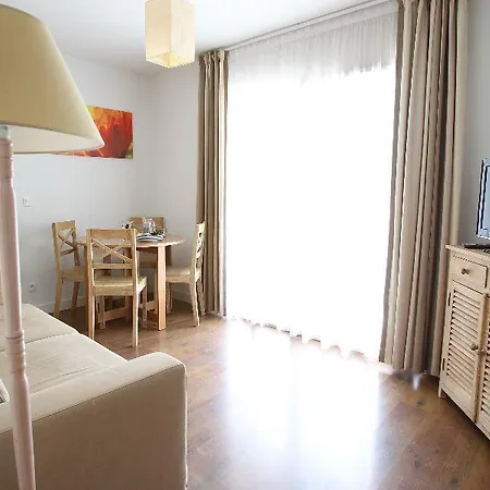 Vacanceole - Le Domaine Du Chateau - La Rochelle / Ile De Re מלון דירות