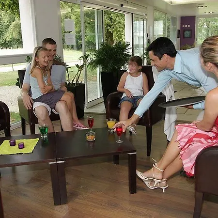 Lejlighedshotel Vacanceole - Le Domaine Du Chateau - La Rochelle / Ile De Re