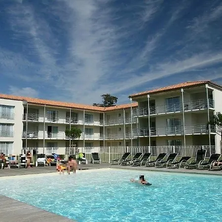 Lejlighedshotel Vacanceole - Le Domaine Du Chateau - La Rochelle / Ile De Re 3*
