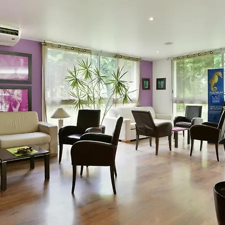 Vacanceole - Le Domaine Du Chateau - La Rochelle / Ile De Re Lejlighedshotel 3*