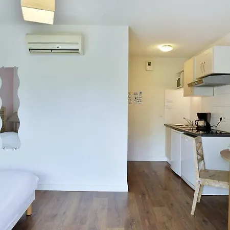 Vacancéole - Le Domaine Du Château - La Rochelle / île De Ré 3*