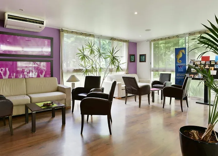 Vacancéole - Le Domaine Du Château - La Rochelle / île De Ré Appart hôtel Lagord