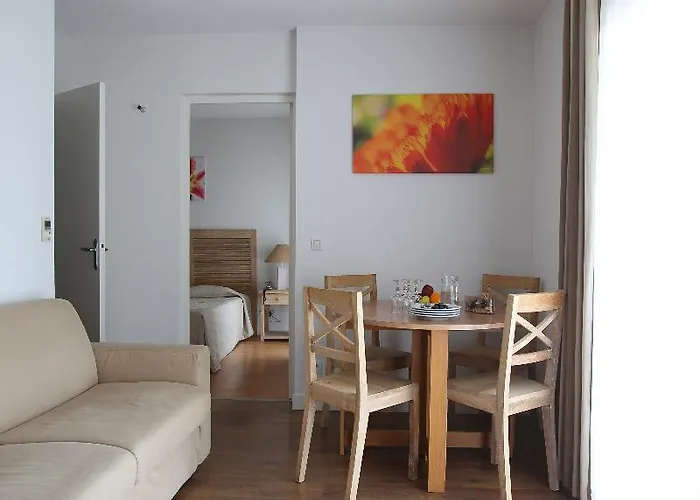 Appart hôtel Vacancéole - Le Domaine Du Château - La Rochelle / île De Ré Lagord