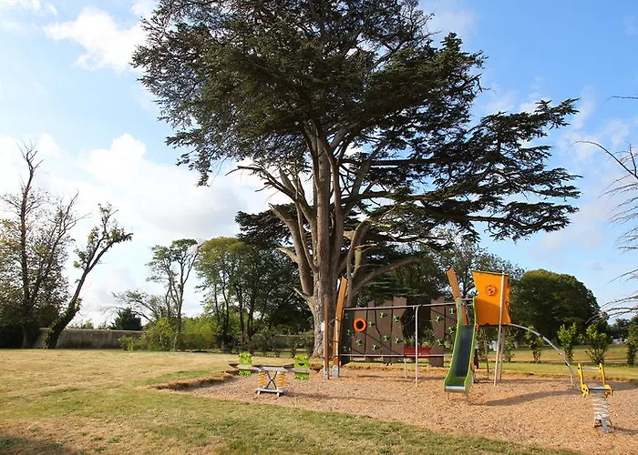 Vacancéole - Le Domaine Du Château - La Rochelle / île De Ré Appart hôtel 3*