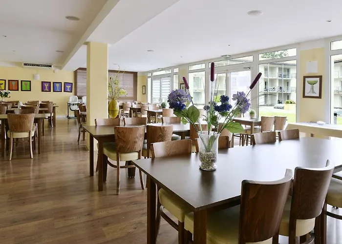 Vacancéole - Le Domaine Du Château - La Rochelle / île De Ré 3* Lagord